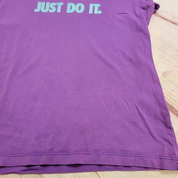 Nike shirt L10/12 - Picture 2 of 5